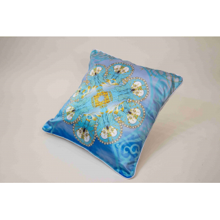 Coussin en soie stretch "Vierge"